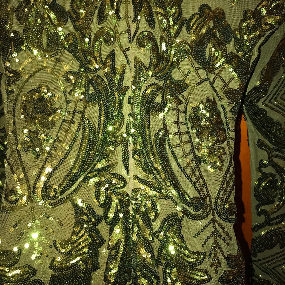 Emerald green designer dress - Picture 6 of 8